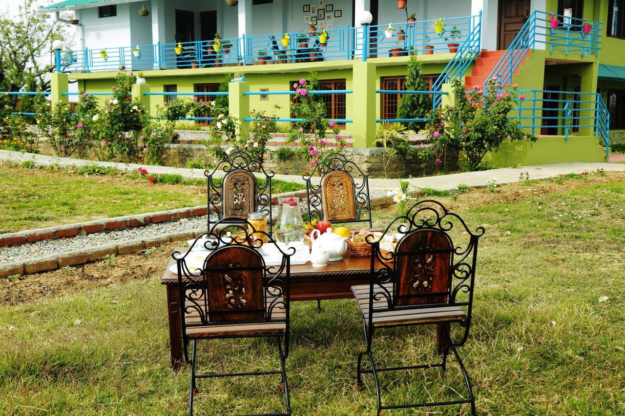 Chirping Orchard, Mukteshwar Bed and Breakfast Exterior foto