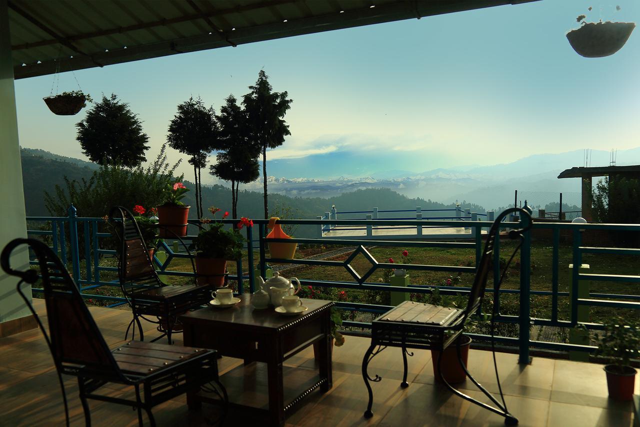 Chirping Orchard, Mukteshwar Bed and Breakfast Exterior foto